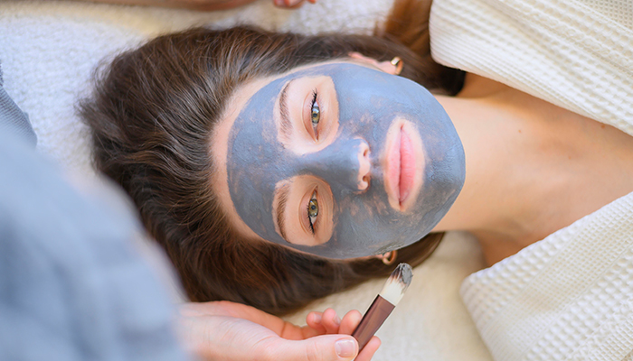 Carbon Facial Procedure